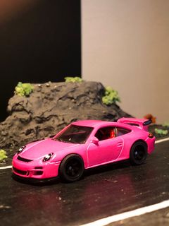 (Category: ) located in . Submitted by hotwheelsaddict (Listing ID 1319998201, Image 1). Description: .
