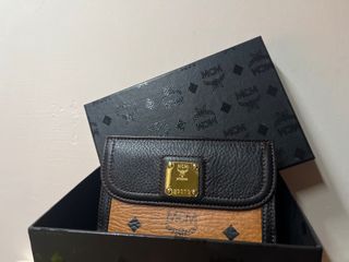 （分類：）位於 。 由 hk_123321 提交（商品編號 1319947530，圖片 1）。簡介： 。