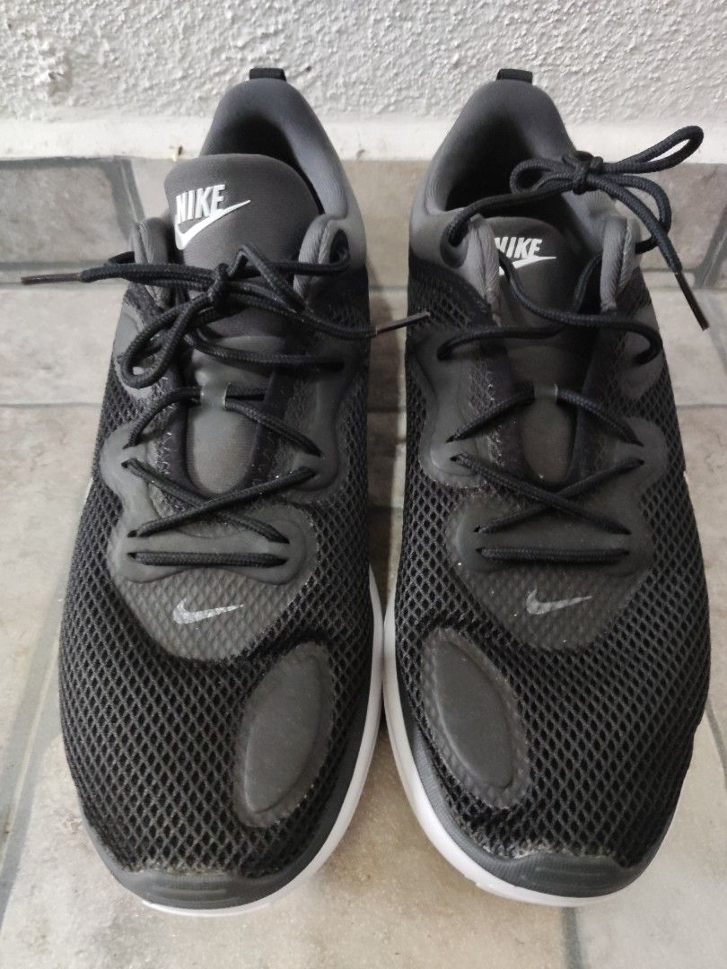 Nike ACMI Anthracite Running Men s Fashion Footwear Sneakers on Carousell