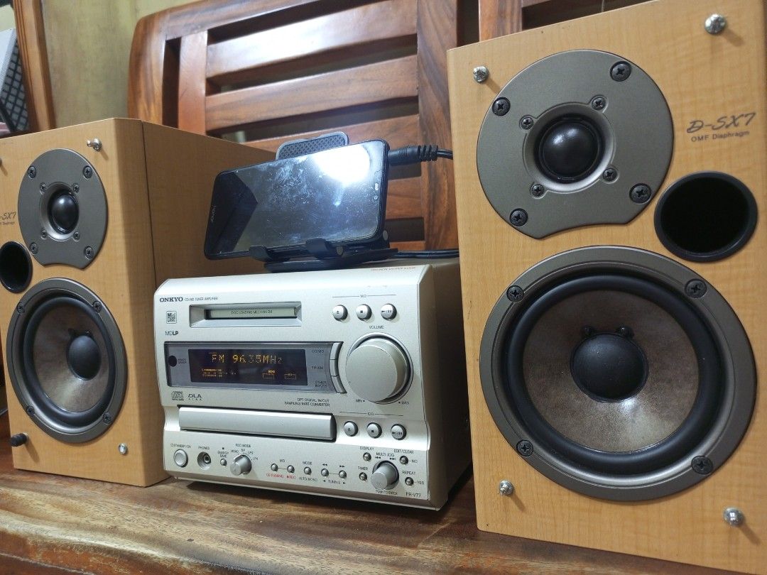 Onkyo (Category: Soundbars, Speakers & Amplifiers) located in Manila. Submitted by jaysaet1626847 (Listing ID 1319908778, Image 3). Description: Onkyo ampli & speaker 110v Ampli Model FR-V77 Godworking cond. Am fm strong signal All input ok Makinis Sent ko video req. Md ok Cd ndi nag oopen na stock Bookshelf speaker 70watts 6ohms All driver working No issue makinis Manila area po ako Tnx admin.