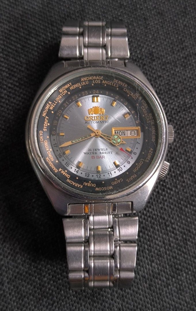 Orient (Category: Men's Watches) located in Taguig. Submitted by tester1x (Listing ID 1319950321, Image 2). Description: Old Watch Orient Automatic Day/Date All Stainless Steel EMOH - CO CA Orient Bracelet DISCLAIMER: IT'S OLD WATCHES EXPECT OF SOME SCRATCHES/SIGNS OF USAGE & PLEASE MANAGE YOUR EXPECTATIONS. THANKYOU..