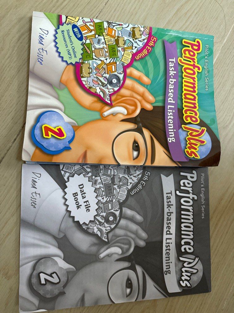 Performance plus （分類：教科書）位於 Hong Kong。 由 panda_mao 提交（商品編號 1319980504，圖片 1）。簡介： 綠色做了不多於20頁，黑色那本只做了兩頁。。