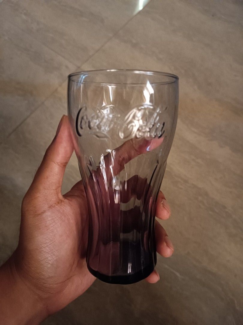 RARE COCA COLA X MCDONALD'S GLASS (Category: Vintage Collectibles) located in Tuguegarao City. Submitted by teeteeshoppingspree (Listing ID 1319936845, Image 1). Description: Never been used Doesn't come with a box 💯 Authentic Fixed Price.