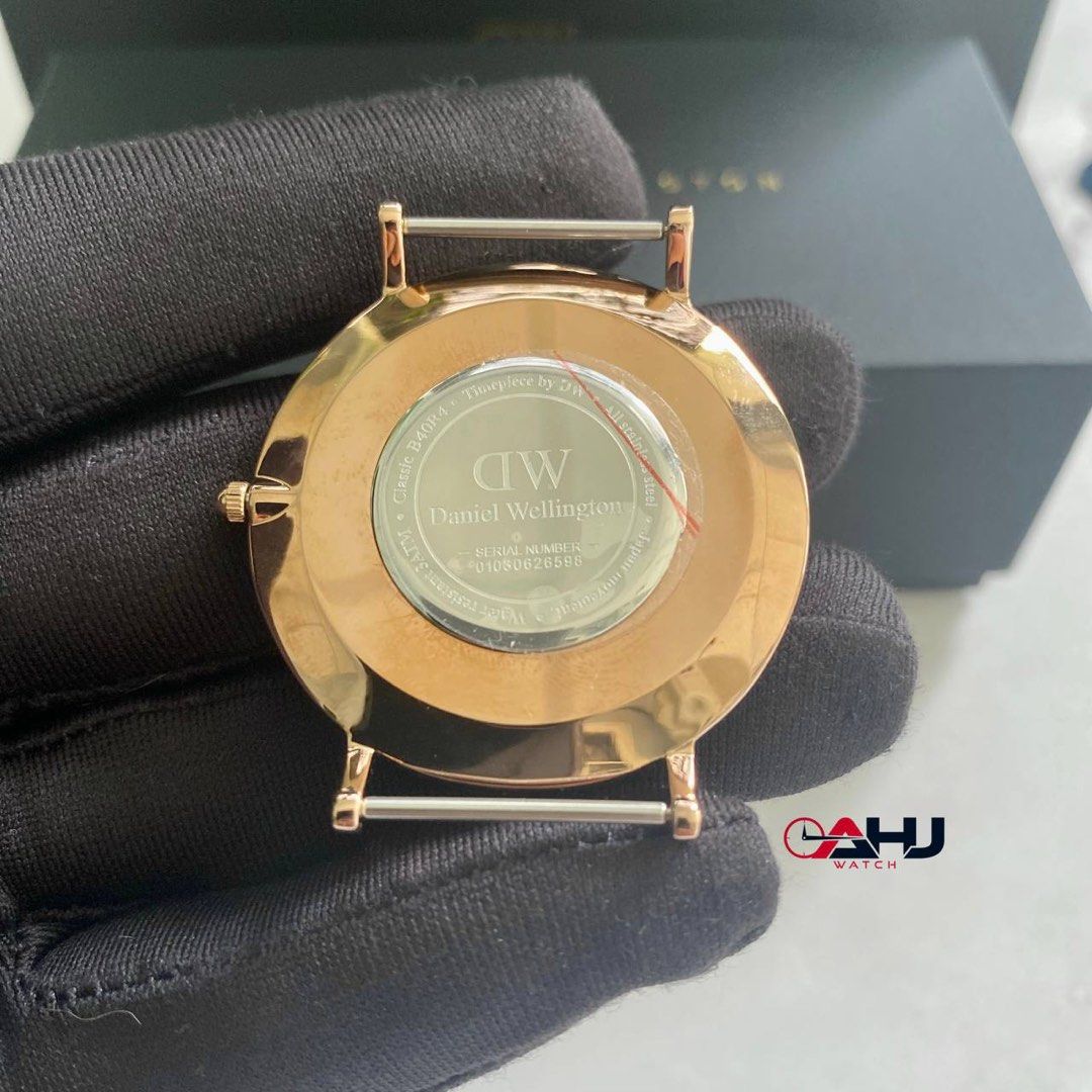 RESTOCK ORIGINAL DANIEL WELLINGTON CLASSIC BAYSWATER WHITE DIAL ROSE GOLD CASE MENS WATCH Men s Fashion Watches Accessories Watches on Carousell