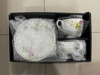 (Kategori: ) berada di . Dikirim oleh _buycoolstuff (ID iklan 1319958427, Gambar 1). Deskripsi: .