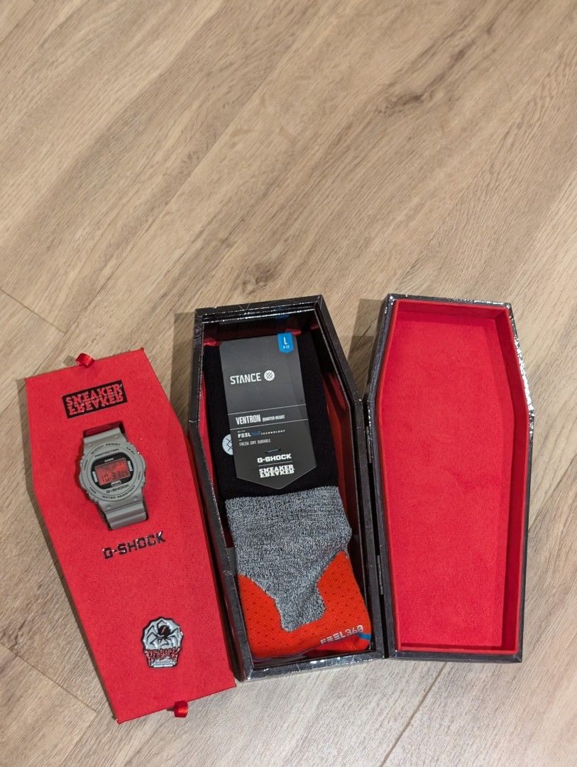 Sneaker freaker g shock redback discount