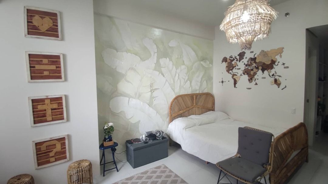 Studio Unit Condominium for rent in Pasig City (Category: Apartments & Condos) located in Taytay. Submitted by thepottershandrealty (Listing ID 1319913028, Image 1). Description: STUDIO UNIT CONDOMINIUM FOR RENT IN TWIN OAKS Location: Mandaluyong City ---------- Studio Unit Fully Furnished Floor Area: 32sqm Rental fee: 25K per month plus monthly dues ------------ *If you want to know the fair market value of your property, we do appraisal service