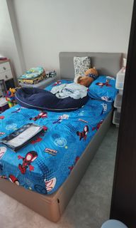 (Category: ) located in . Submitted by kl1989 (Listing ID 1319995834, Image 1). Description: .