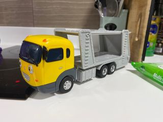 (Category: ) located in . Submitted by tasotw (Listing ID 1319987187, Image 1). Description: .