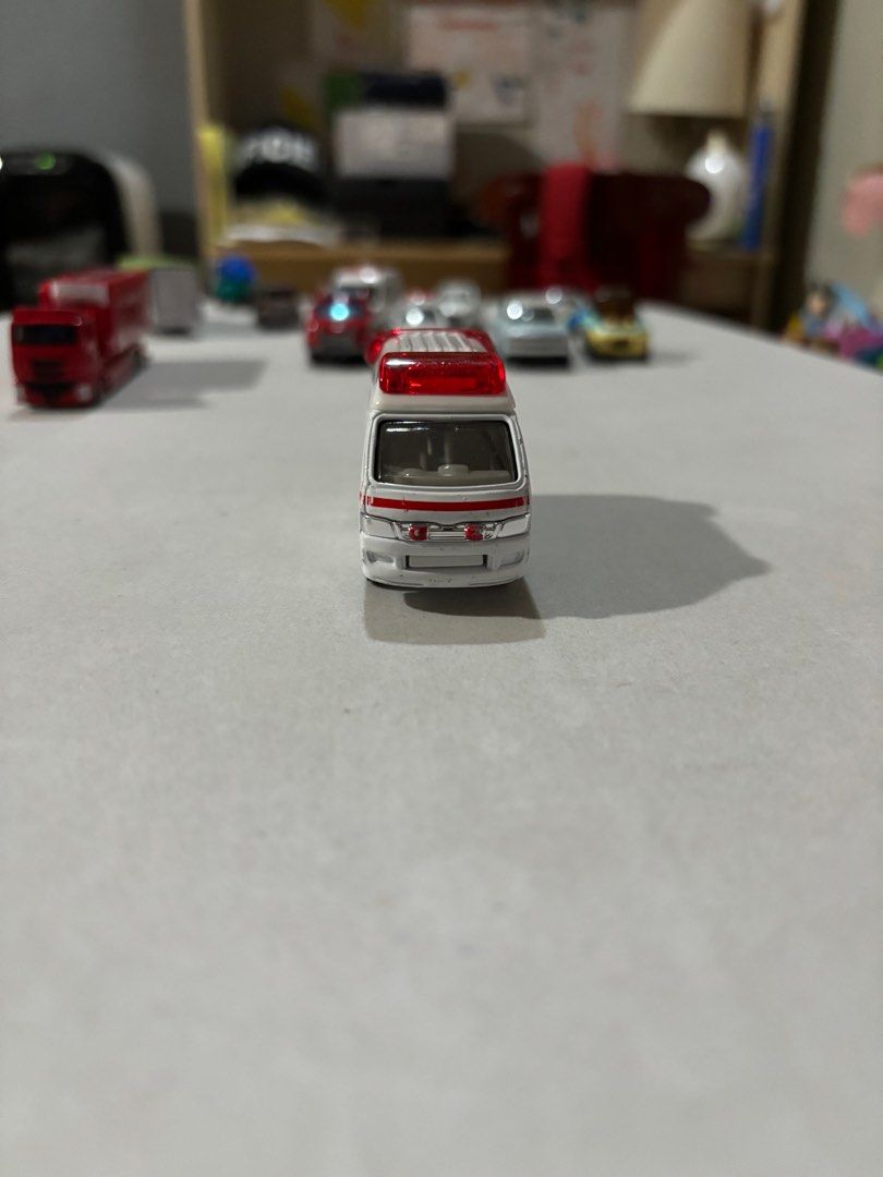 Tomica toyota himedic cheap