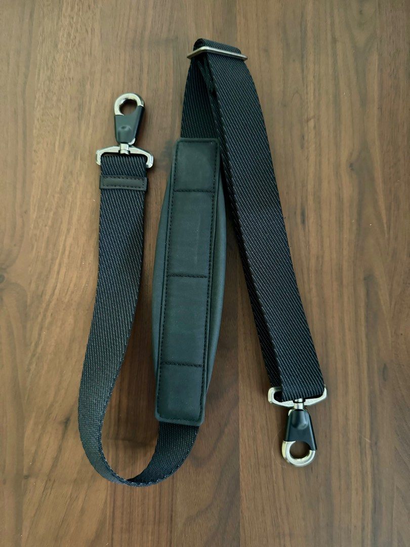 Tumi shoulder strap replacement deals