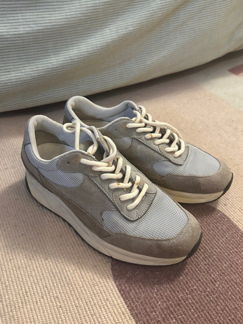 Woman by Common Projects Retro 80 in Tan (Category: Sneakers) located in San Juan City. Submitted by lildepop (Listing ID 1320029449, Image 1). Description: Size: 37 on tag fits 7-7.5 Women Condition: Excellent Material: Suede, Manmade rubber, Polyester Silhouette: Casual, Minimalism, Acne Studios Inspired by New Balance 574, this cushioned Italian sneaker features familiar suede and mesh panels. A future classic, the midsole is reminiscent of vi