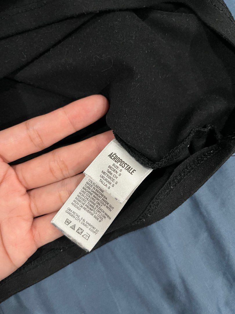 Aeropostale Racerback Crop Top in Small (Category: Sleeveless) located in Paranaque City. Submitted by tinykh (Listing ID 1320159227, Image 3). Description: Aeropostale racerback crop top in small (it’s a snug fit so can fit nicely for XS-S) Nice quality top RFS: does not fit me anymore.