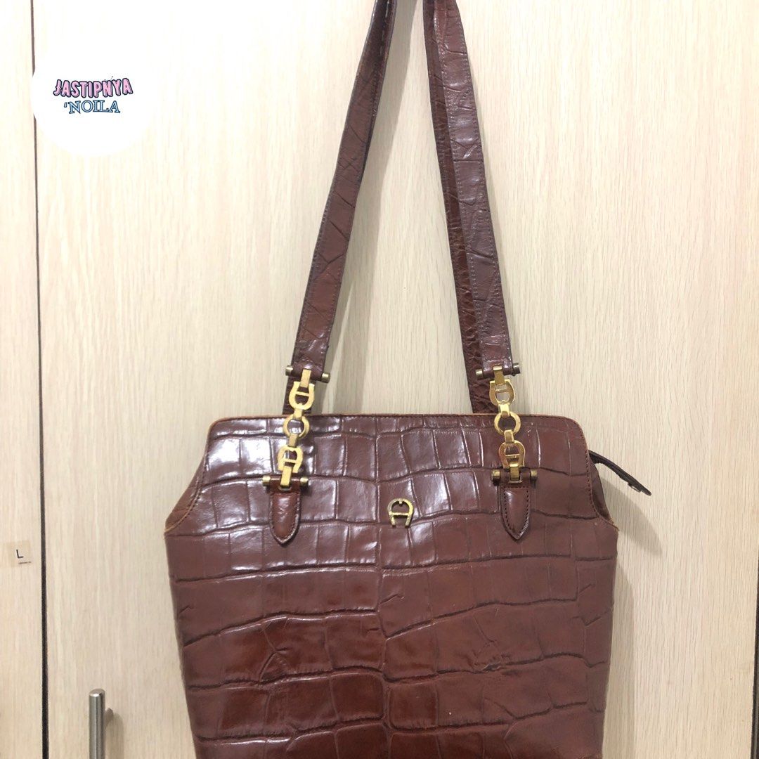 Aigner Vintage Bag Croco, Barang Mewah, Tas Dompet di Carousell
