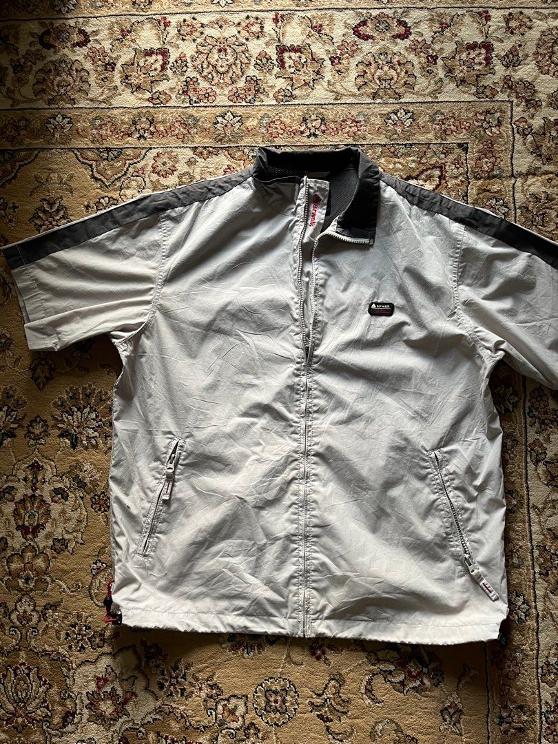 Airwalk jacket windbreaker Men s Fashion Tops Sets Tshirts Polo Shirts on Carousell