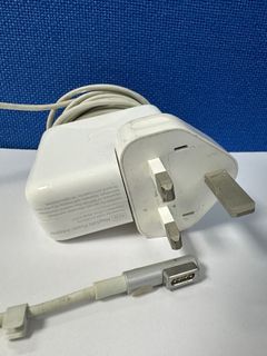 （分類：）位於 。 由 oakleigh3166 提交（商品編號 1320095245，圖片 1）。簡介： 。