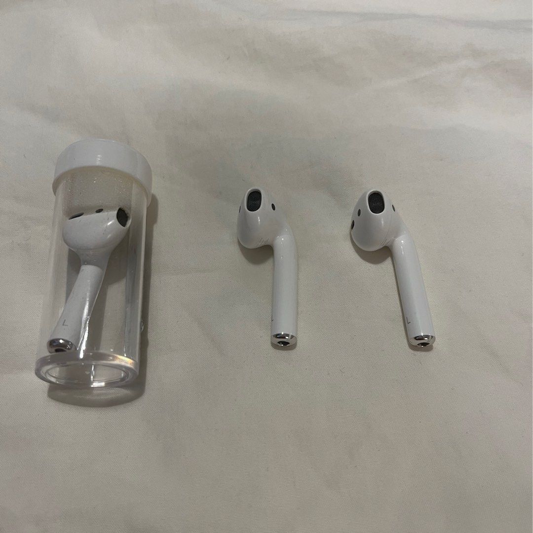 Apple Airpods G2 only left side Audio Earphones on Carousell