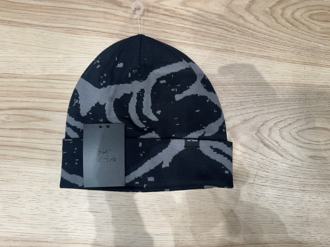 Lightweight Grotto Toque (Past Season)