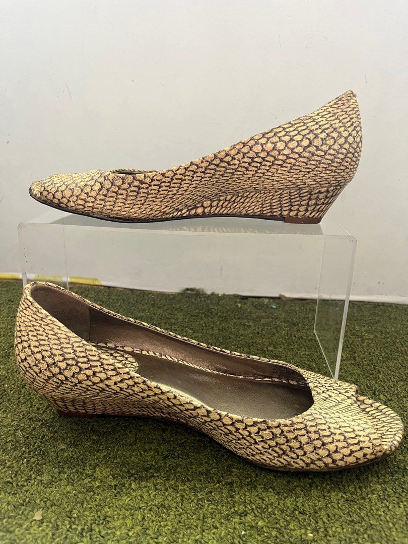 Cole haan wedge shoes discount