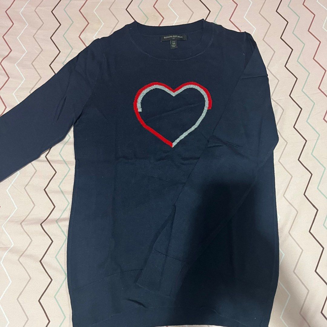 Banana republic heart sweater store