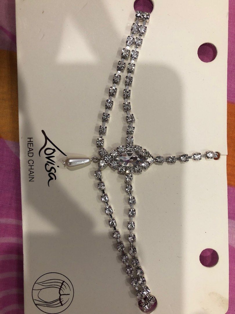 Lovisa head chain shop
