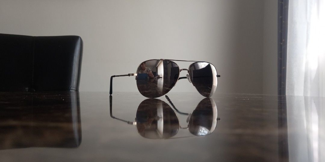 *Brand New* Sunglasses For Men (Category: Accessories) located in Toronto. Submitted by dervinjan189299 (Listing ID 1320227787, Image 1). Description: *Brand New* - Excellent Condition - Beautiful Quality - Never Used.