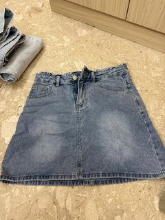 (Category: ) located in . Submitted by shopwithmememe (Listing ID 1320066765, Image 1). Description: .
