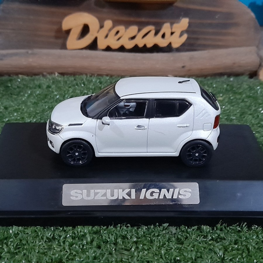 Diecast Miniatur Suzuki Ignis skala 1 43 Toys Collectibles Lainnya di Carousell
