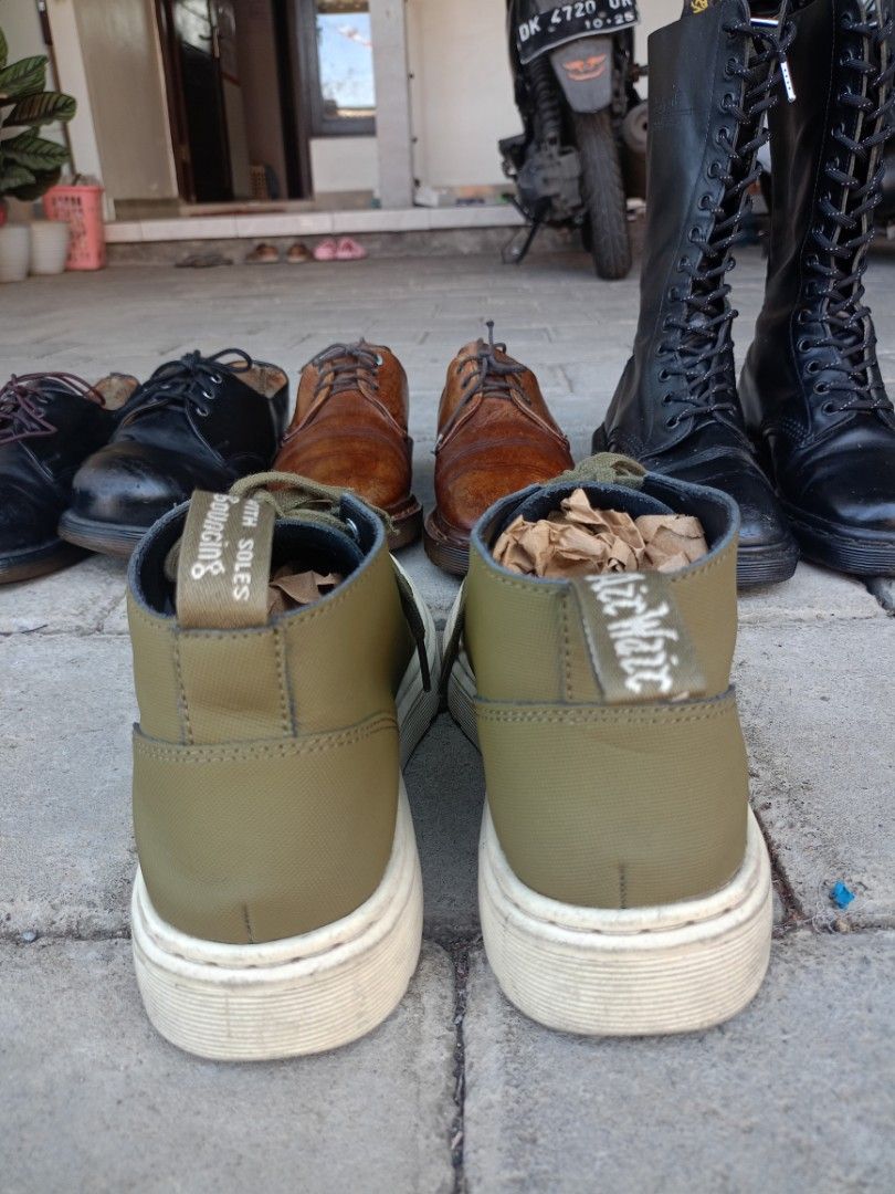 Dr.Martens Baynes Ajax Green size 38 39 Fesyen Wanita Sepatu di Carousell
