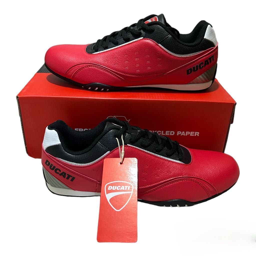 Ducati motorcycle shoes top