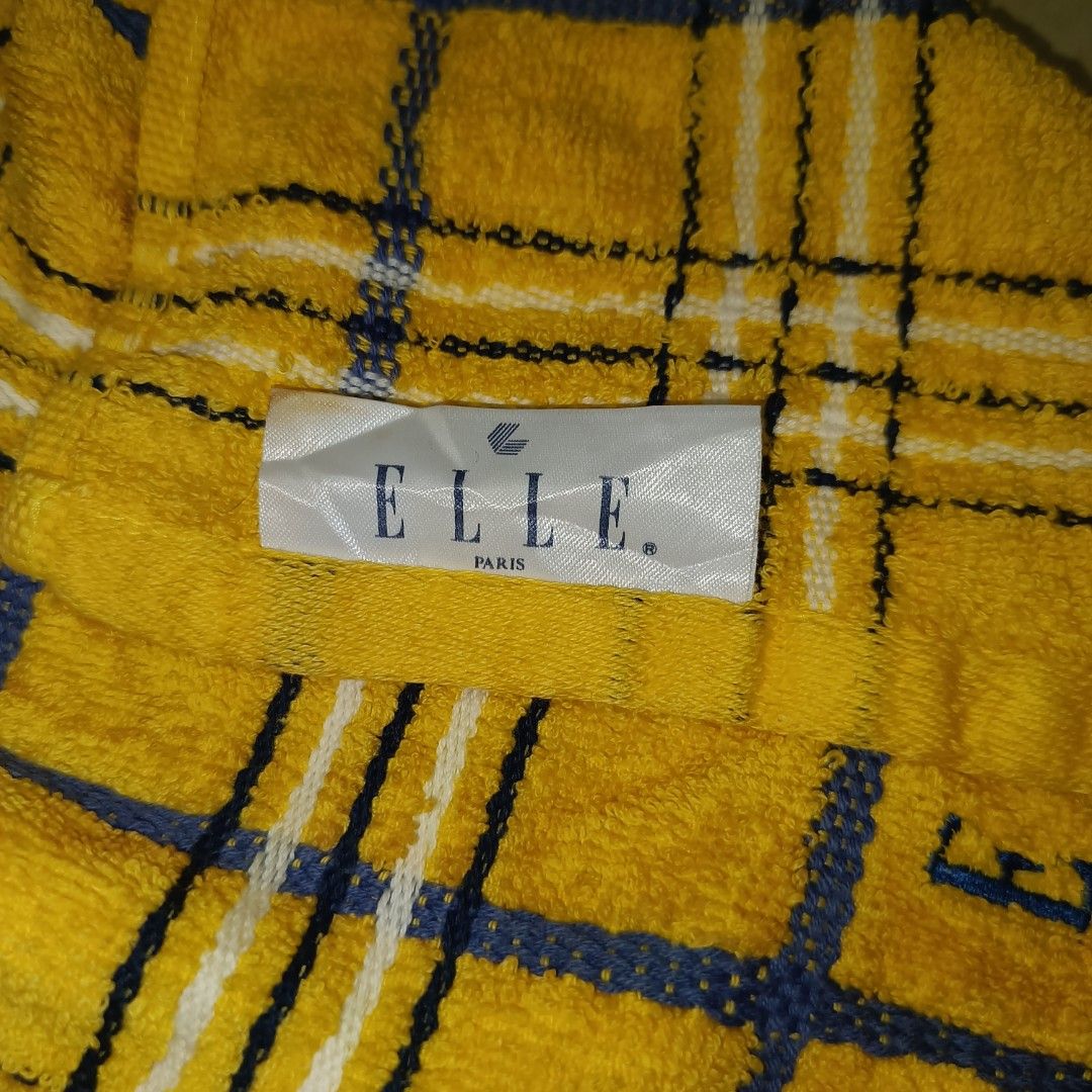 ELLE PARIS FACE TOWEL (Category: Towels, Napkins & Holders) located in Cagayan de Oro. Submitted by mmmdshop (Listing ID 1320181050, Image 2). Description: Large face towel 14x14 from Japan slightly used to good as new. JAPAN SOURCE. CHECKOUT OUR FB PAGE "HOUSE OF SCARVES COLLECTION"..