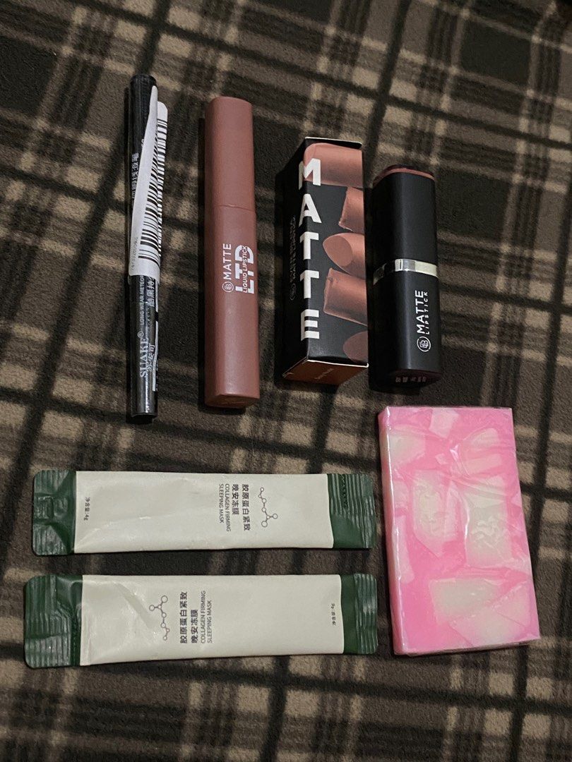 Ever bilena lipstick (Category: Makeup) located in Quezon City. Submitted by ___rainbow___ (Listing ID 1320184262, Image 1). Description: 240 pesos TAKE ALL - 70% laman ng mahaba the rest is brandnew!.