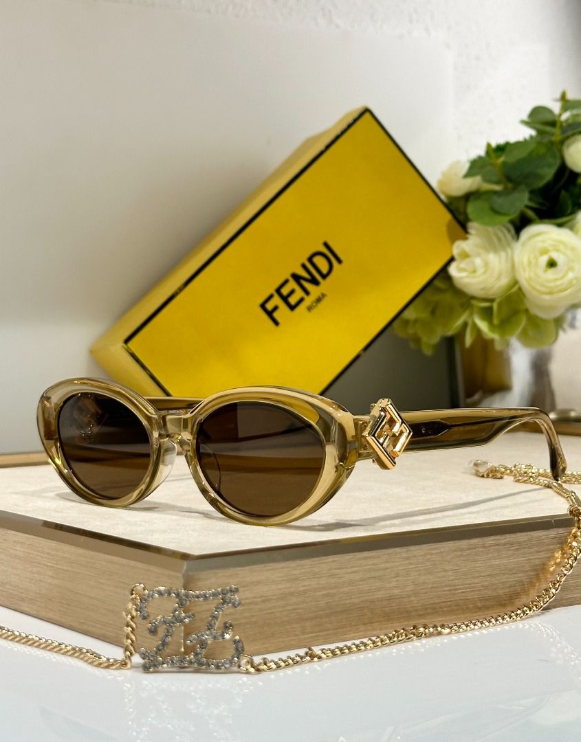 FENDI FE40140 53 20 135 Women s Fashion Watches Accessories Sunglasses Eyewear on Carousell