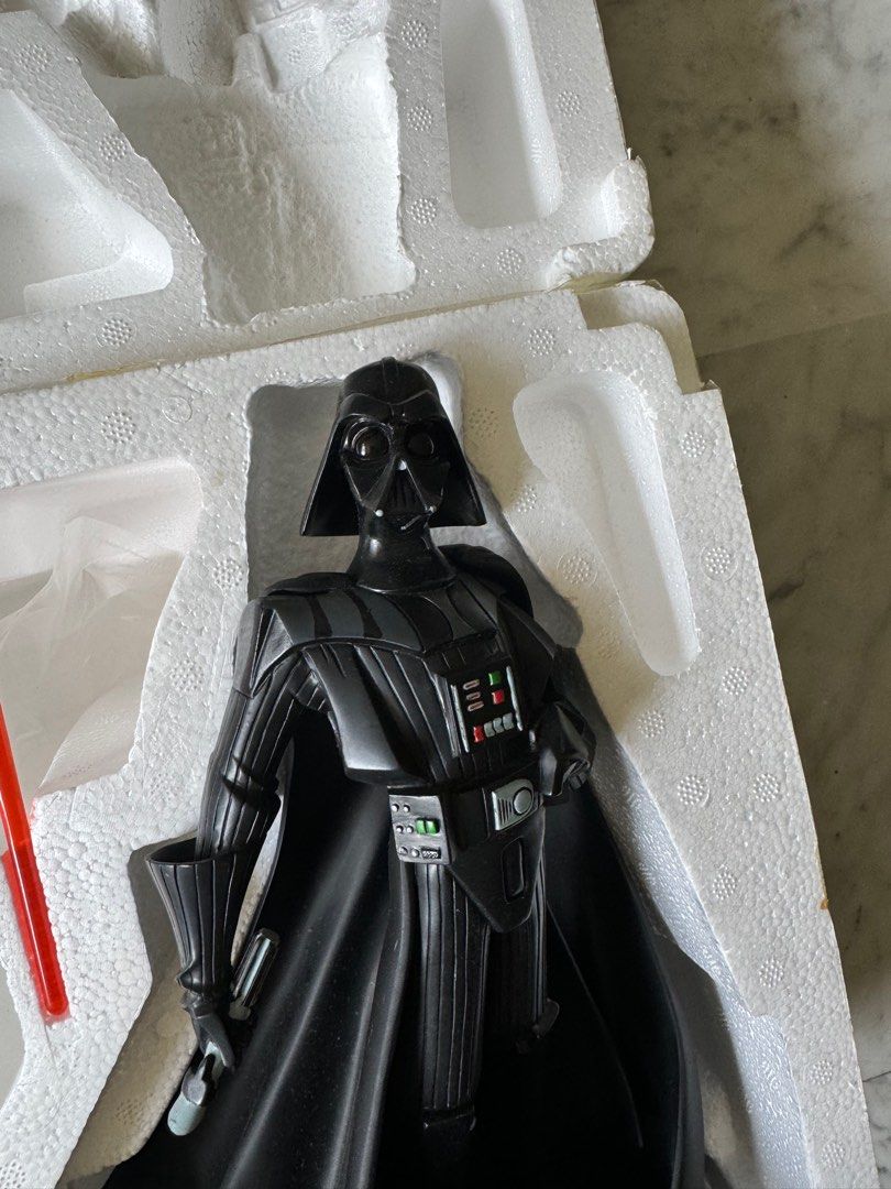 Gentle Giant Darth Vader Animated Maquette, Toys & Collectibles 