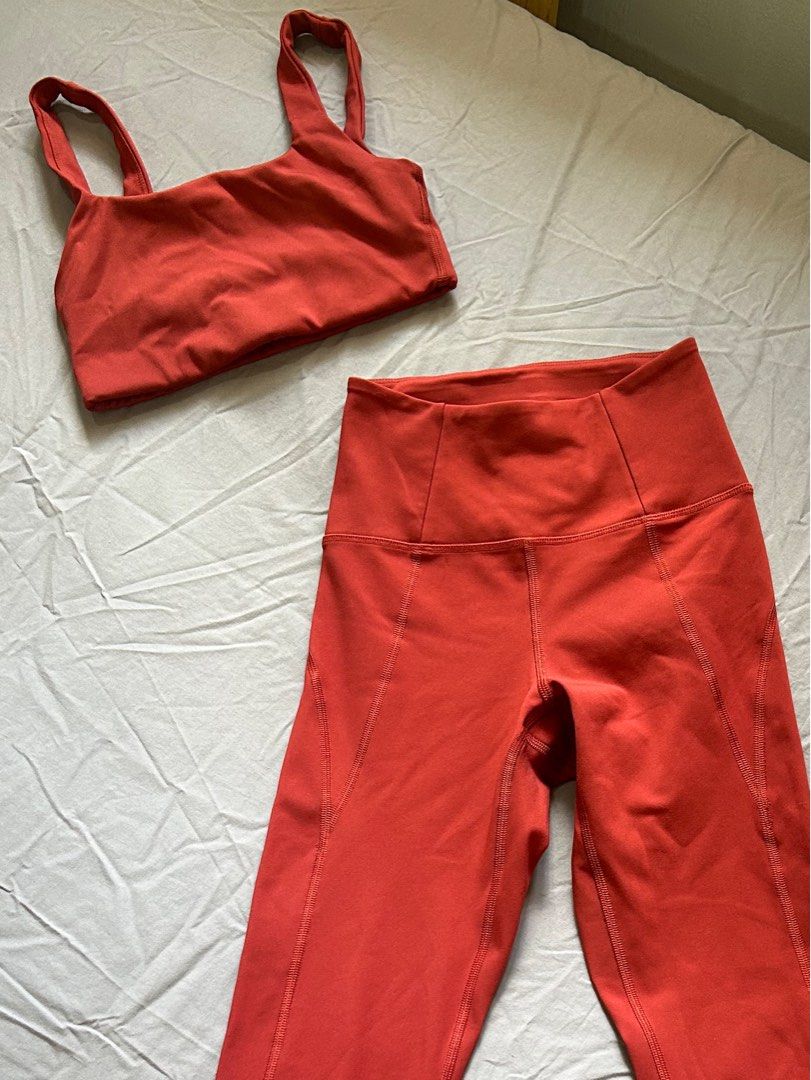 Girlfriend Collective Red Set (Category: Activewear) located in Muntinlupa City. Submitted by bubbuys (Listing ID 1320104478, Image 1). Description: PLEASE READ BEFORE BIDDING Size XXS or Size 0 Brand new never used Girlfriend Collective set. Bought in the US last december, only removed the tags to wash. RFS: Doesn’t fit me. Honestly love this set because it’s thick and buttery material Azalea Compressive High-Rise Legging: Retails for 88 USD (PH