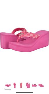 (Category: ) located in . Submitted by shoppingforever (Listing ID 1320109868, Image 1). Description: .