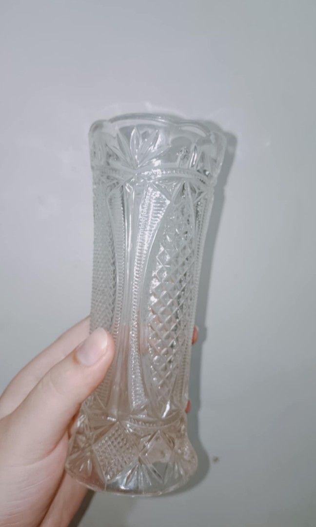 Heavy thick small cylindrical glass flower vase (Category: Vases & Decorative Bowls) located in Quezon City. Submitted by myrady (Listing ID 1320160971, Image 1). Description: Very thick and heavy Cylindrical in shape 6.2 inches tall.