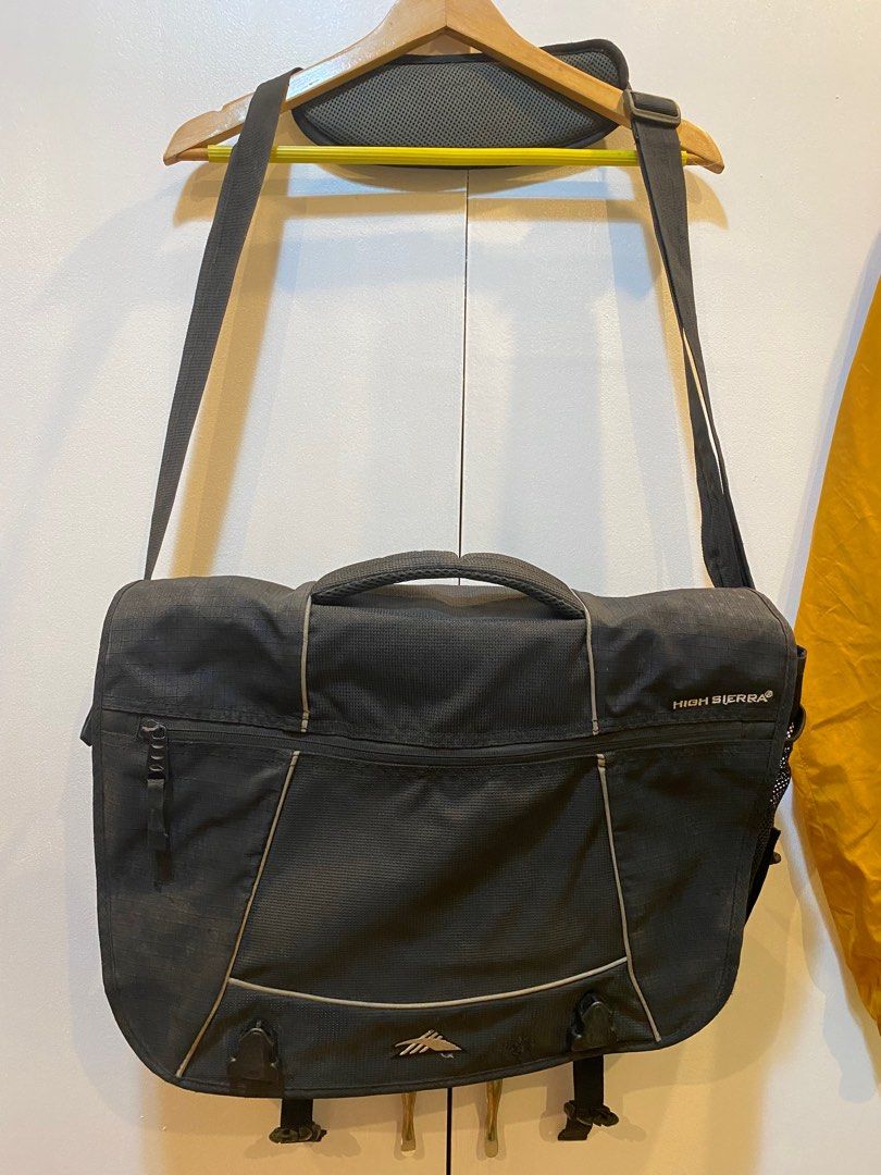 High sierra messenger bag deals