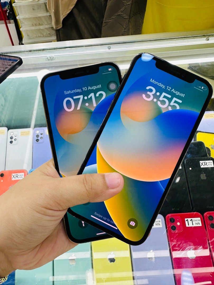 Iphone 12 Pro 512gb Good batt FU (Category: iPhone 12 Series) located in San Juan City. Submitted by javedsgadgetshop (Listing ID 1320179555, Image 2). Description: OPEN FOR INSTALLMENT VIA CREDIT CARD/GGIVES/SPAY/BILLEASE & SWAP/TRADE-IN! WE BUY AND SELL ( ANYKINDS OF UNIT BINIBILI PO NAMIN)! PTPA : Padelete po f bawal Quick Specs : Iphone 12pro •512gb •NTC Variant •Good batt health •Factory Unlock •95% Smoothness •No hidden issue | No Repaired 