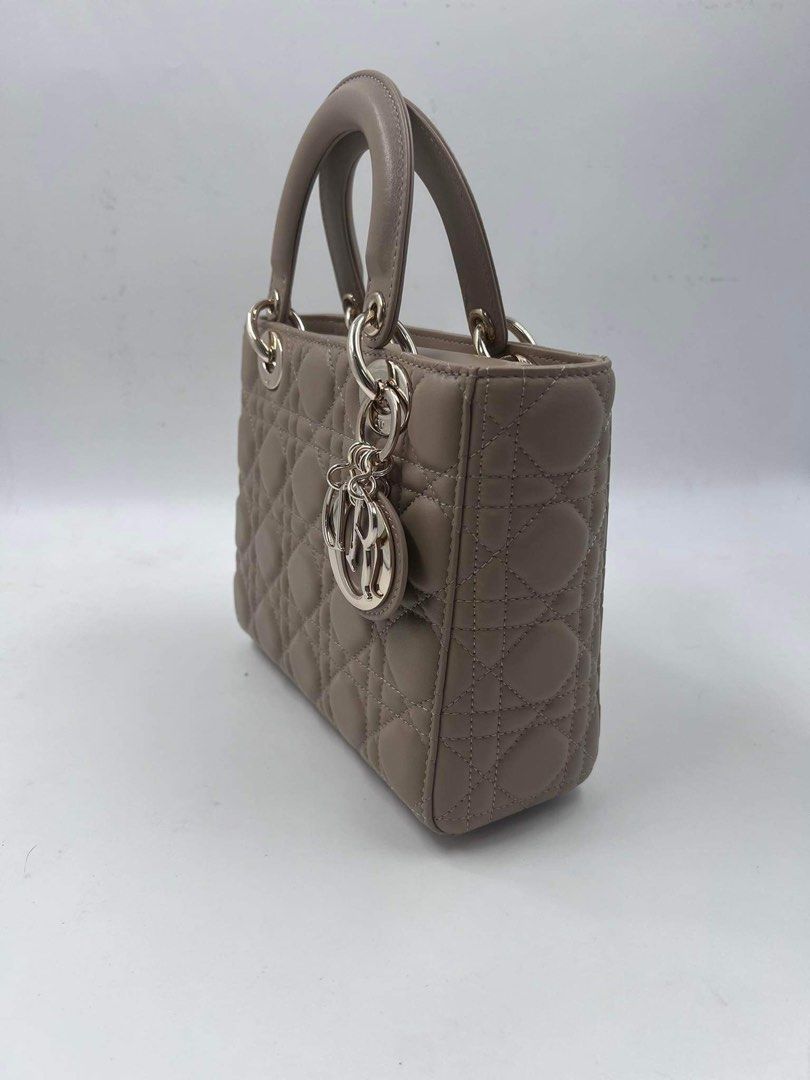 Lady Dior Small (Category: Luxury Bags & Wallets) located in Malabon City. Submitted by truepenguin_22c2e4 (Listing ID 1320100561, Image 2). Description: 🩷Small Lady Dior measures approximately 8” X 7” x 2.5” 🩷Super Pretty No Flaws 🩷Rare Color 🩷NGA 🩷With Dust bag 👍👍Slightly negotiable 📞:Call or text if interested: 09151781950 .