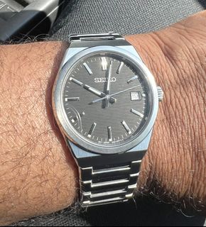 (Category: ) located in . Submitted by notorious_watches (Listing ID 1320105839, Image 1). Description: .