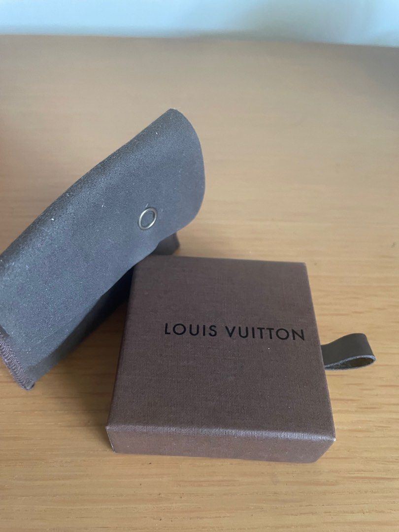 LV ring box , pouch and paper bag (Category: Luxury Accessories) located in Quezon City. Submitted by timelessistimely (Listing ID 1320102642, Image 2). Description: Box pouch & paper bag .