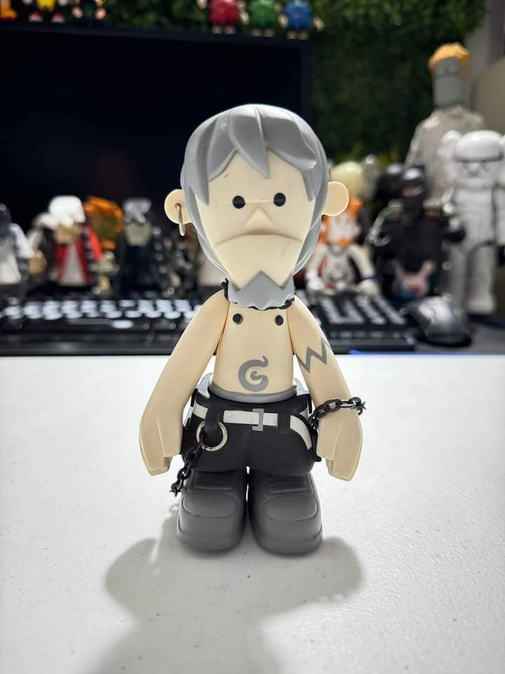 Michael Lau Garderner Tatto Black 6 Vinyl Figures Set 1999 First Edition NEW