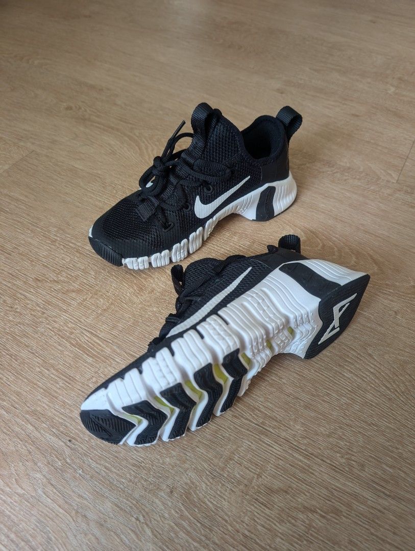 Nike Free Metcon 3 Womens Shoes