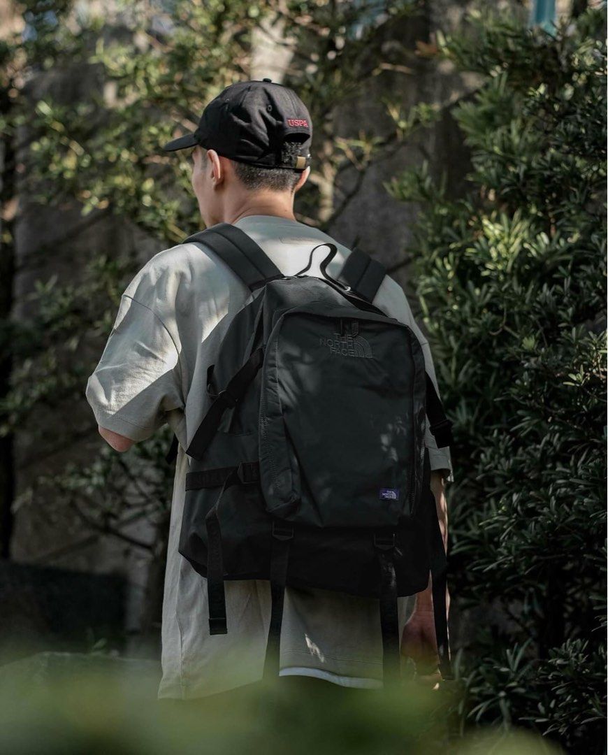The north face purple label day pack top