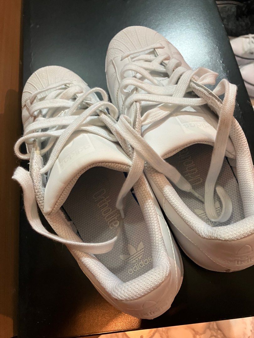 ORIGINAL ADIDAS SUPERSTAR WHITE Carousell