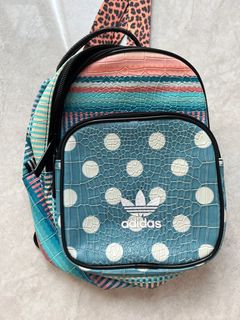 (Kategori: ) berada di . Dikirim oleh prelovedbyras_ (ID iklan 1320089935, Gambar 1). Deskripsi: .