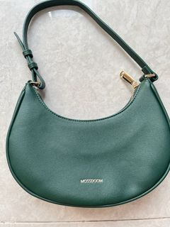 (Kategori: ) berada di . Dikirim oleh prelovedbyras_ (ID iklan 1320090423, Gambar 1). Deskripsi: .