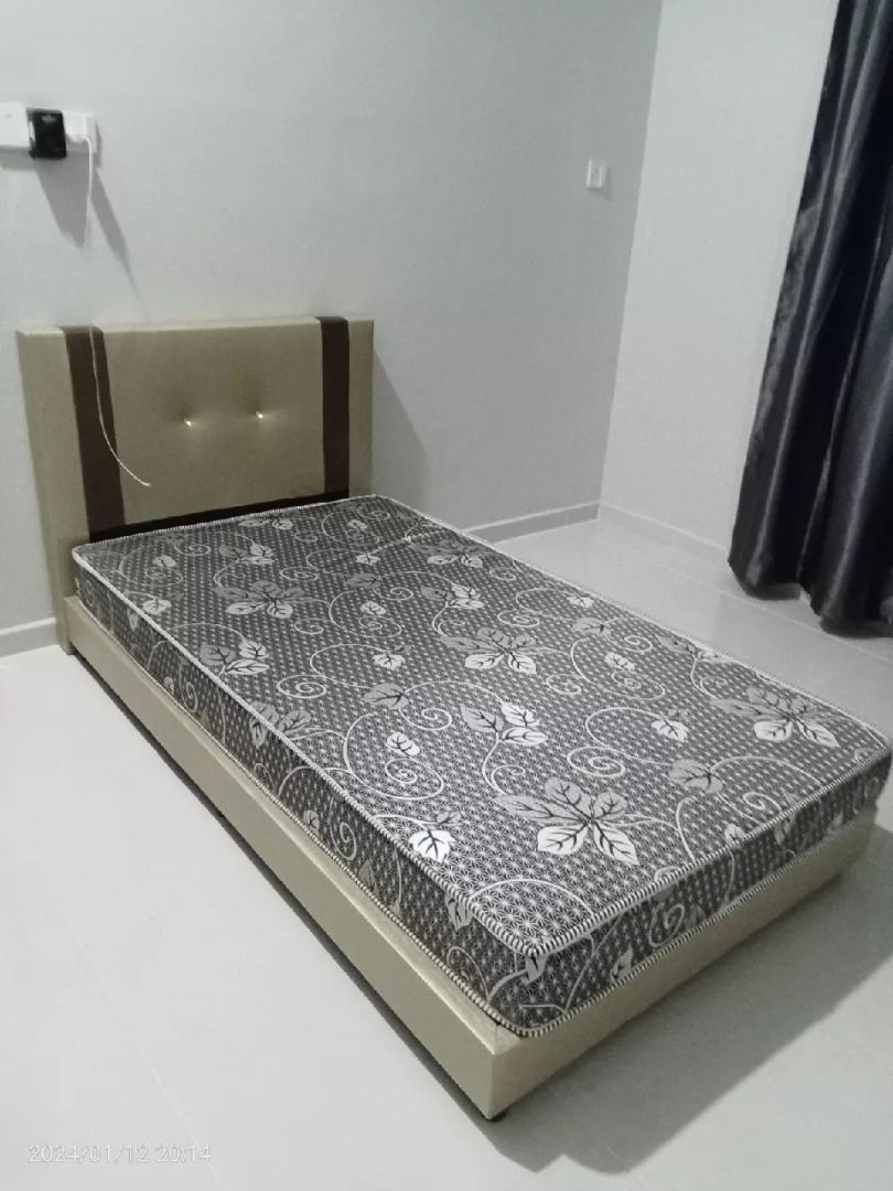 PVC Bed Divan Bed Katil Single, Furniture & Home Living, Furniture, Bed ...