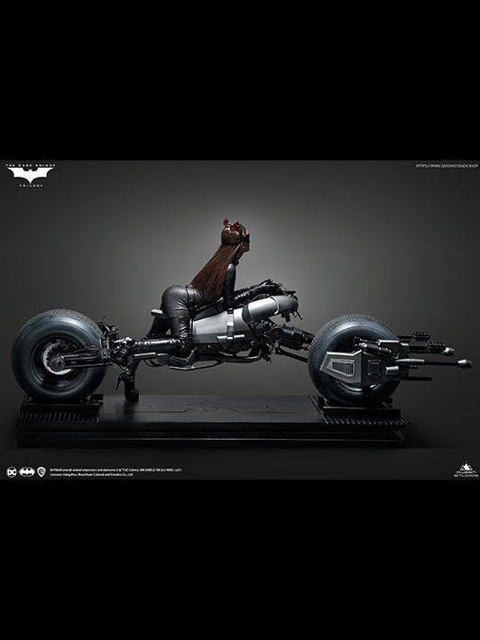 QUEEN STUDIOS CATWOMAN WITH BATPOD 1/3 SCALE STATUE (Category: Figurines & Statues) located in Meycauayan. Submitted by yoloy_ (Listing ID 1320097551, Image 3). Description: 🐰Hype Buy 🔥WTS / FOR SALE 🛒QUEEN STUDIOS CATWOMAN WITH BATPOD 1/3 SCALE STATUE 🔎 BACK IN BOX 💸 194,999 🚚SHIPPING via THIRD PARTY COURIERS (Book at your own expense and risks) #hypebuy #hypetoys #hottoys #justiceleague #dc #dccomics #justiceleague #warnerbros #queenstudi